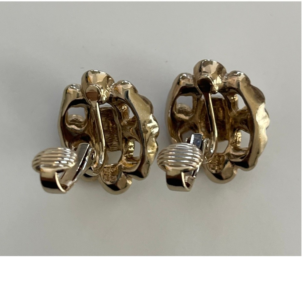 Givenchy Earrings Faux Pearl Rhinestones Halo Gold Tone Clip-On Studs Vintage - Picture 4 of 9